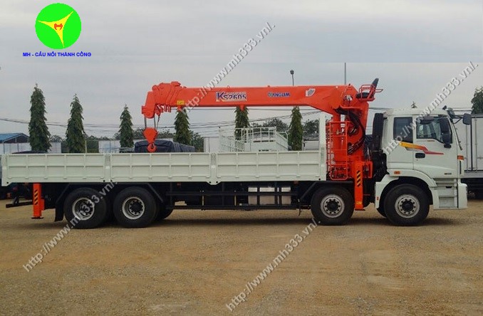 xe tải cẩu Kanglim 10 tấn KS2605