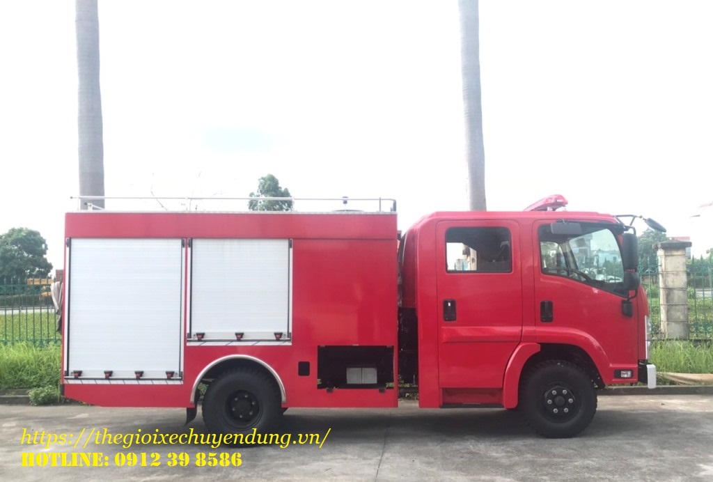 xe cứu hỏa chữa cháy isuzu 4 khối