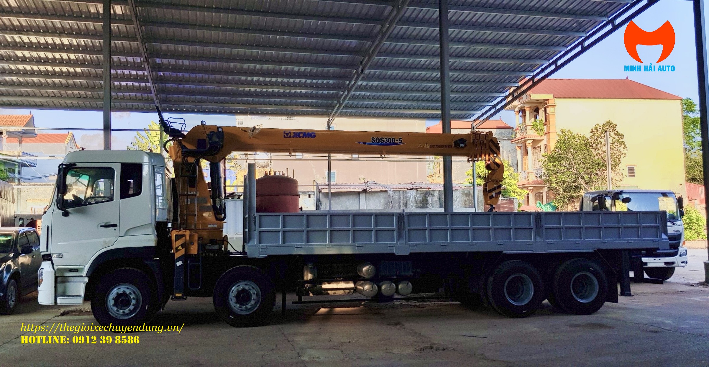 Xe tải dongfeng gắn cẩu XCMG 12 tấn