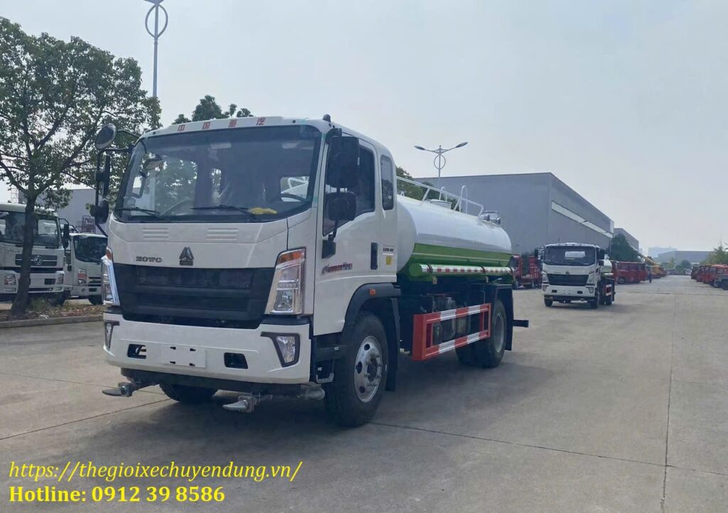 Xe phun nước rửa đường Howo 9 khối Xe phun nước howo 9 khối