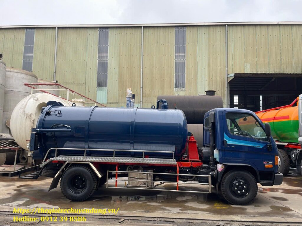 Xe hút chất thải