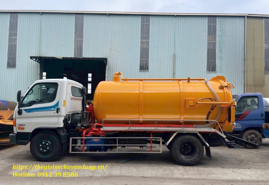 Xe hút chất thải 6 khối Hyundai