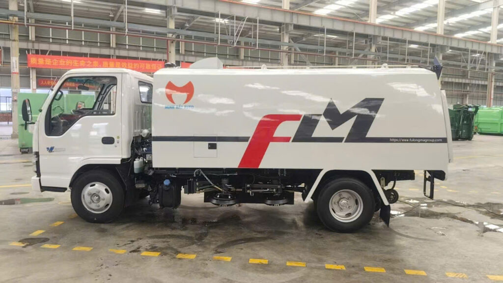 Xe quét đường 5 khối Fulongma