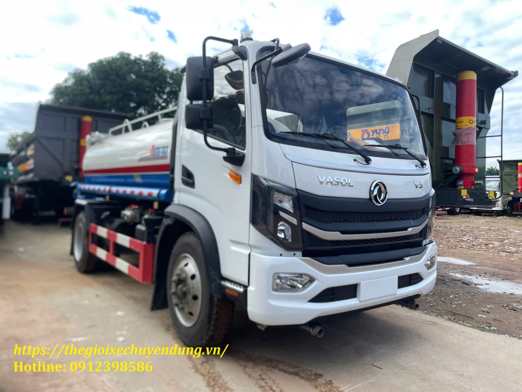 Xe phun nước rửa đường 7 khối Dongfeng